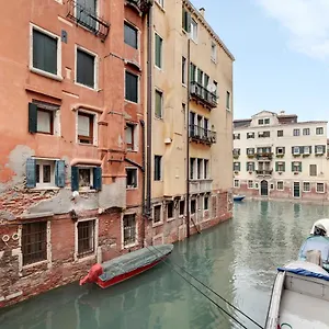 Cannaregio Canal View - Marco Polo By Wonderful Italy Italy