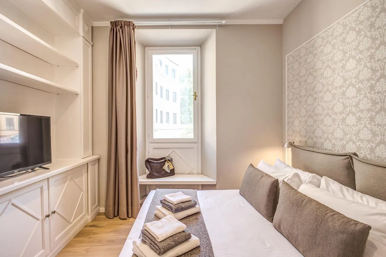 ** Bed & Breakfast The Spanish Suite Via Di Ripetta Rome Italië